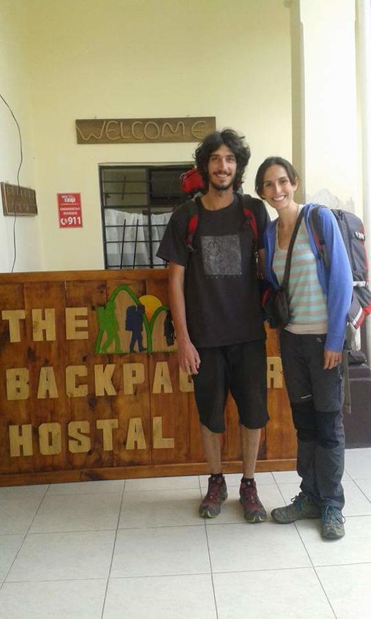 איבארה The Backpacker Hostal מראה חיצוני תמונה